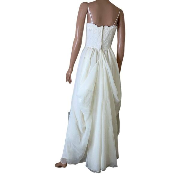 House of Bianchi wedding dress beaded sleeveless spaghetti strap IVORY SZ 10 - Picture 3 of 12